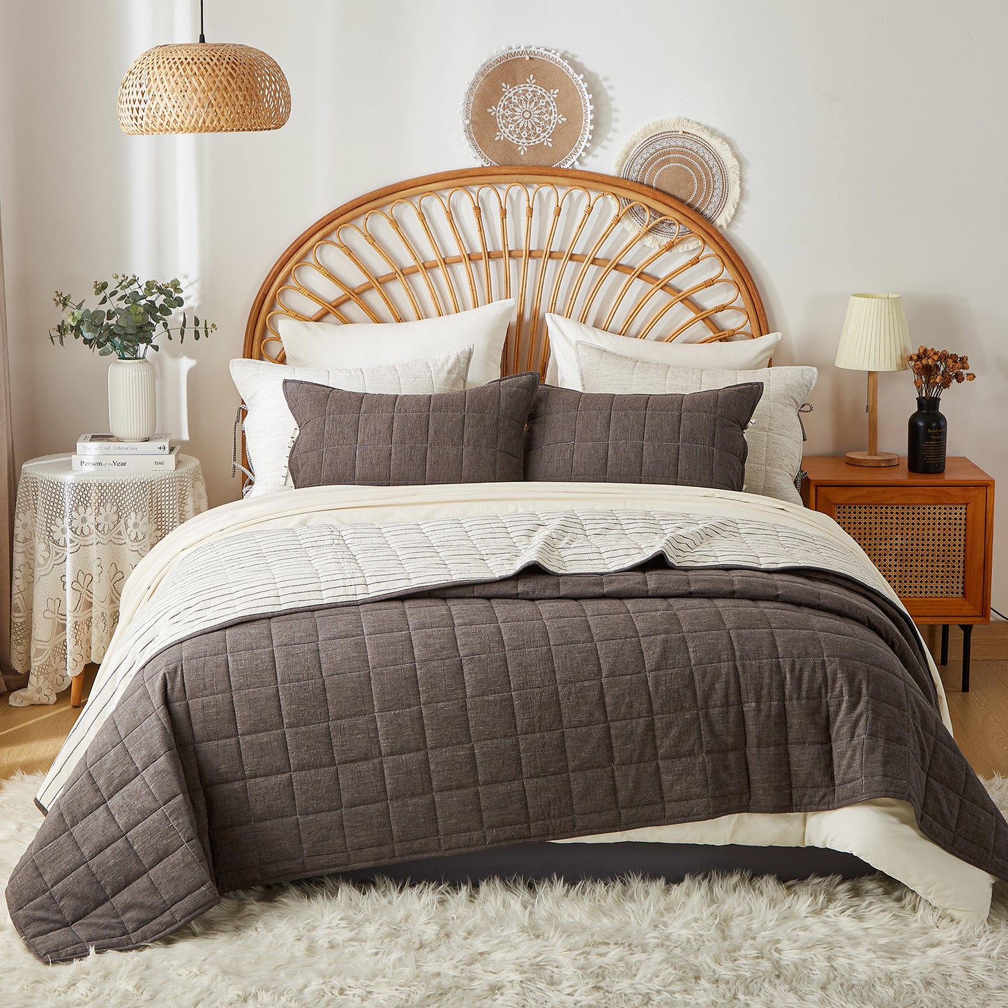 Softpage Quilt set Cotton Linen Dark Grey Classic Stripe Bed Spreads